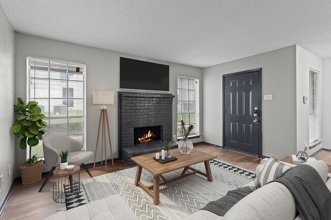 Harwell Apartments in Dallas, TX - Foto de edificio - Building Photo