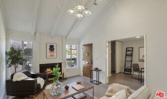 4937 Maytime Ln in Culver City, CA - Building Photo