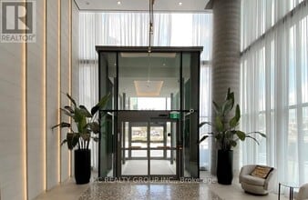 7890 Jane St in Vaughan, ON - Building Photo - Building Photo