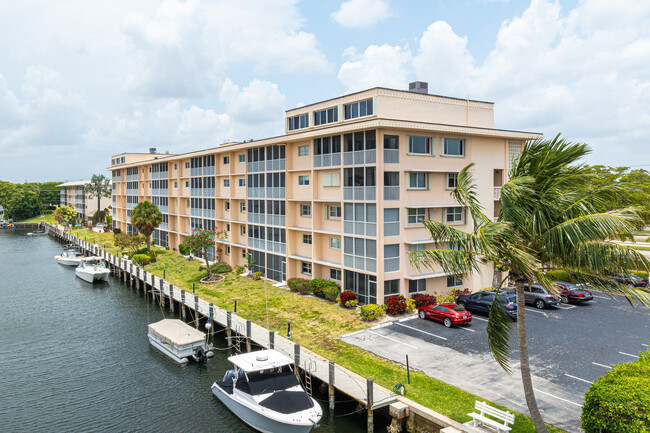 Boca House in Boca Raton, FL - Building Photo - Building Photo