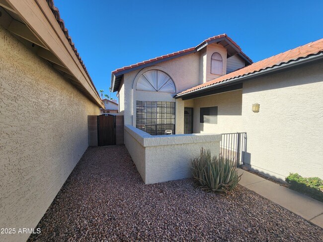 4256 W Park Ave in Chandler, AZ - Building Photo - Building Photo