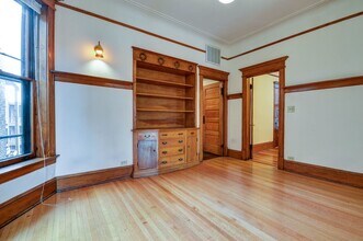 925 W Newport Ave in Chicago, IL - Building Photo - Building Photo