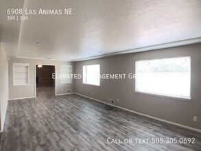 6908 Las Animas Ave NE in Albuquerque, NM - Building Photo - Building Photo