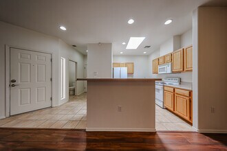 3221 N 37th St, Unit 32 in Phoenix, AZ - Foto de edificio - Building Photo