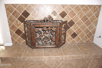 660 Valley Oak Ln in Thousand Oaks, CA - Building Photo - Building Photo