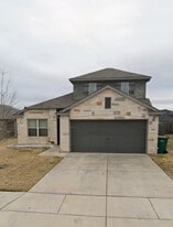 10464 Dakota River in Converse, TX - Building Photo