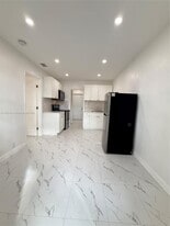 26741 SW 139th Ave in Naranja, FL - Building Photo