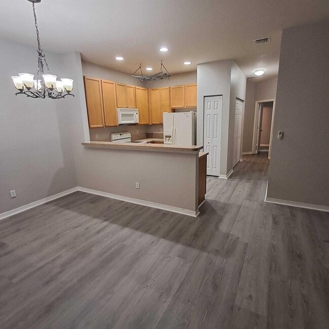 property at 3075 Grandiflora Dr