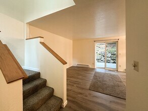 7646 Shilohwood Pl NW in Bremerton, WA - Building Photo - Building Photo