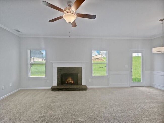 121 Liberty Bell Dr in Cartersville, GA - Building Photo - Building Photo