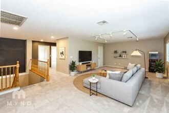 2728 La Porte Ct in Henderson, NV - Building Photo - Building Photo