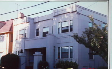 3125 College Ave in Berkeley, CA - Foto de edificio - Building Photo