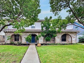 10223 Sageaspen Ln in Houston, TX - Building Photo