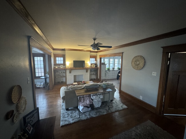 3615 N Maryland Ave in Shorewood, WI - Foto de edificio - Building Photo