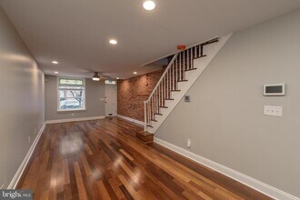 915 S Bouldin St in Baltimore, MD - Foto de edificio - Building Photo