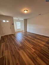 262 Gum Swamp Trl in West Columbia, SC - Building Photo - Building Photo