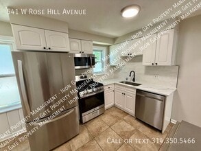 541 W Rose Hill Ave in St. Louis, MO - Building Photo - Building Photo