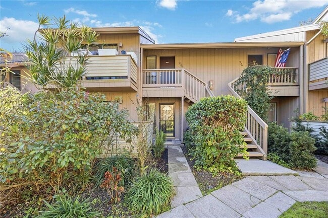 property at 1626 Brookhouse Dr