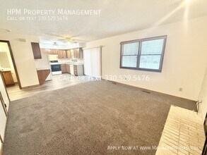 5943 Frank Ave NW in North Canton, OH - Building Photo - Building Photo