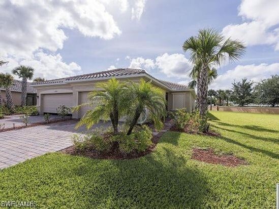 14768 Cranberry Ct in Naples, FL - Building Photo