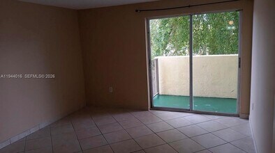 1975 Normandy Dr in Miami Beach, FL - Building Photo - Building Photo