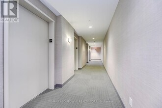 8 Mercer St in Toronto, ON - Building Photo - Building Photo