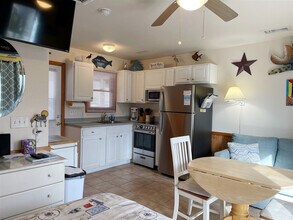 56821 North Carolina Hwy 12 in Hatteras, NC - Building Photo - Building Photo