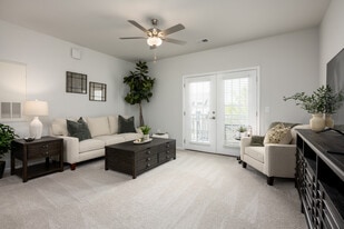 The Grand at Union Cross in Kernersville, NC - Building Photo