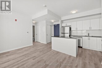 397 Codd's Rd in Ottawa, ON - Building Photo - Building Photo