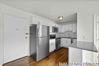 134 Summer St in Malden, MA - Foto de edificio - Building Photo