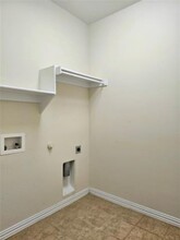 227 Creekwood Dr in Princeton, TX - Foto de edificio - Building Photo