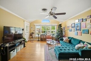 126 Shadow Hill Dr in San Antonio, TX - Building Photo - Building Photo