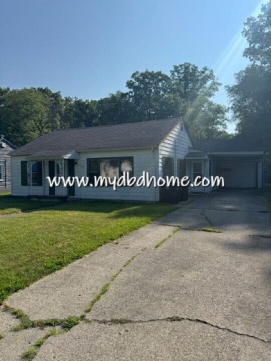 4505 Werling Dr in Fort Wayne, IN - Building Photo