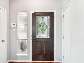 1700 Strobel Ln in Austin, TX - Building Photo - Building Photo