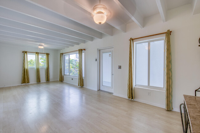 1520 Lake Ave in Lake Worth Beach, FL - Building Photo - Building Photo