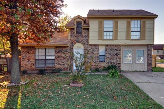 6764 Dandelion Dr in Fort Worth, TX - Building Photo