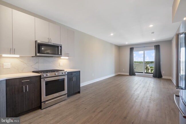 property at 408 N Front St