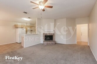 6408 Stonewater Bend Trail in Fort Worth, TX - Building Photo - Building Photo