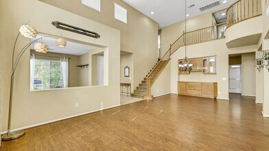 7373 Sundown Glen Ave in Las Vegas, NV - Building Photo - Building Photo