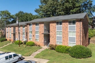 Country Oaks in Atlanta, GA - Foto de edificio - Building Photo