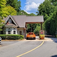 1111 Surrey Ln in Greensboro, GA - Building Photo - Building Photo