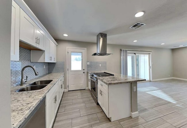 property at 23 E Pierce St