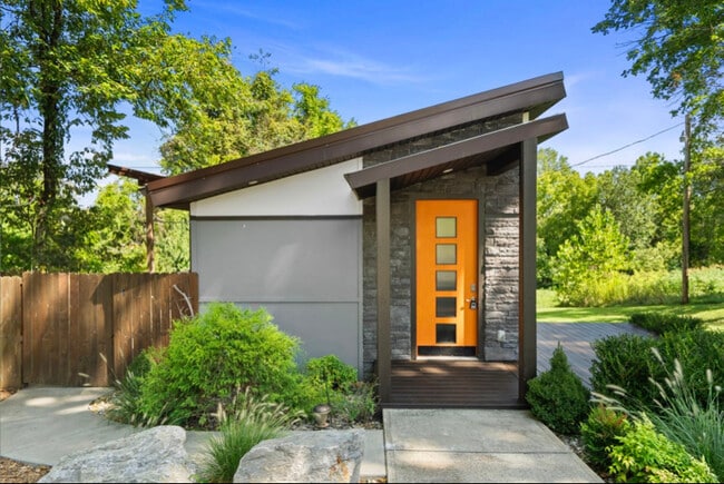 property at 2044 Wilson Ln