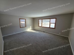 8739 Osborne Rd in Highland, IN - Building Photo - Building Photo