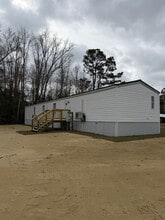 601 Amhurst Rd in Galivants Ferry, SC - Building Photo - Building Photo