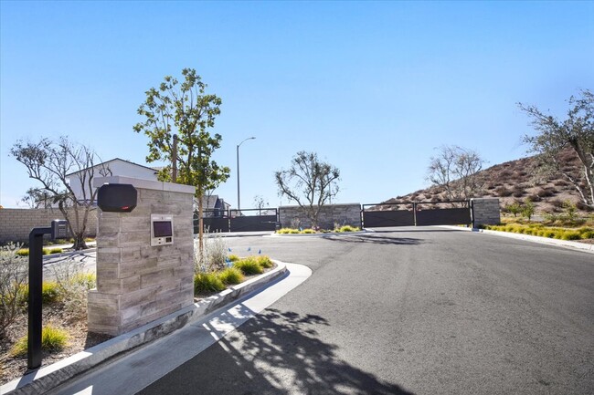 28522 Orange Pk Dr in Castaic, CA - Building Photo - Building Photo