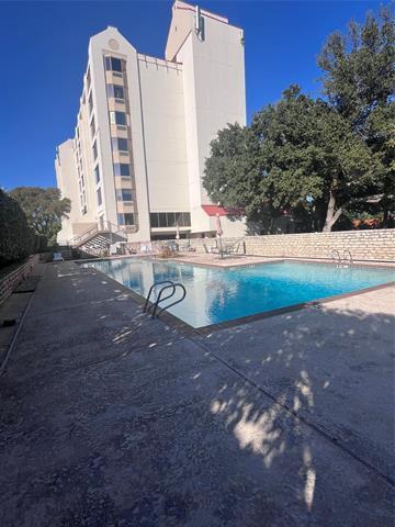 2117 Reflection Bay Dr in Arlington, TX - Building Photo - Building Photo