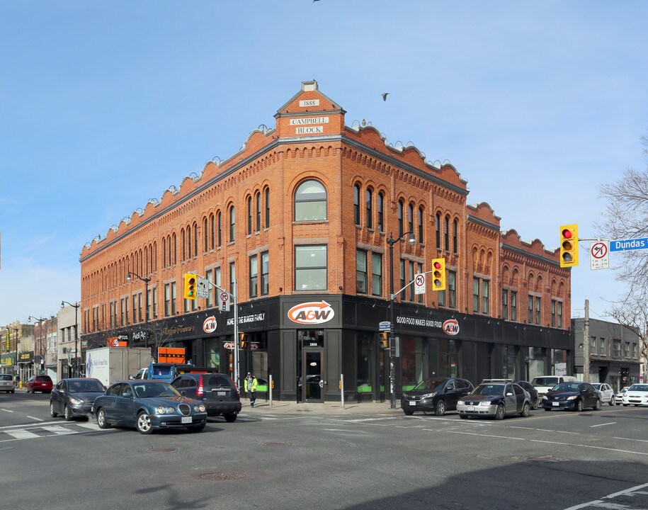 Campbell Lofts in Toronto, ON - Building Photo