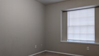 10007 Emerald Creek Dr photo'