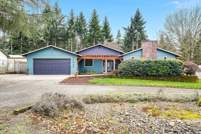 property at 14389 SE Holly Vw Ct